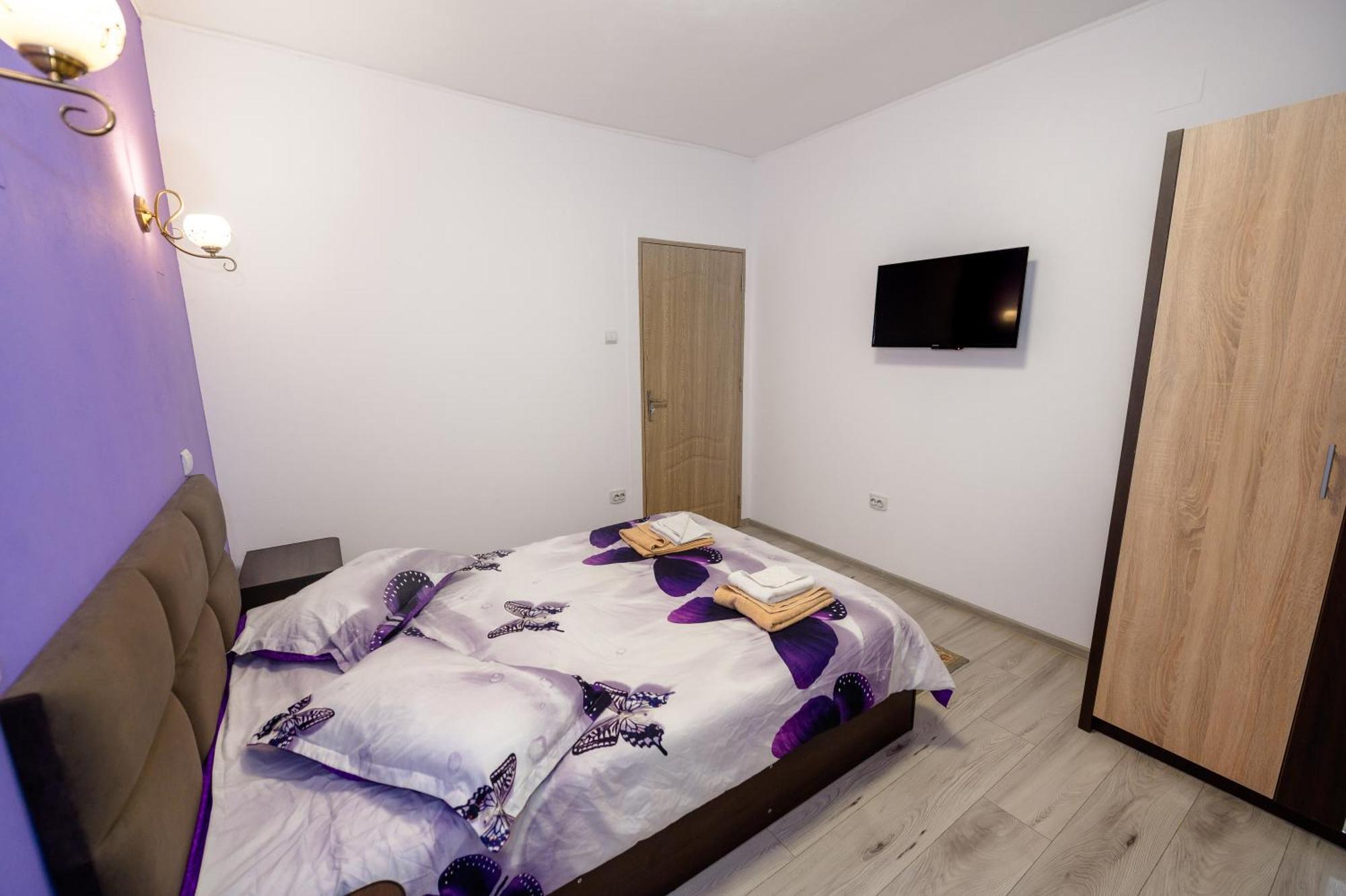 Casa Alex Calimanesti Hotell Exteriör bild