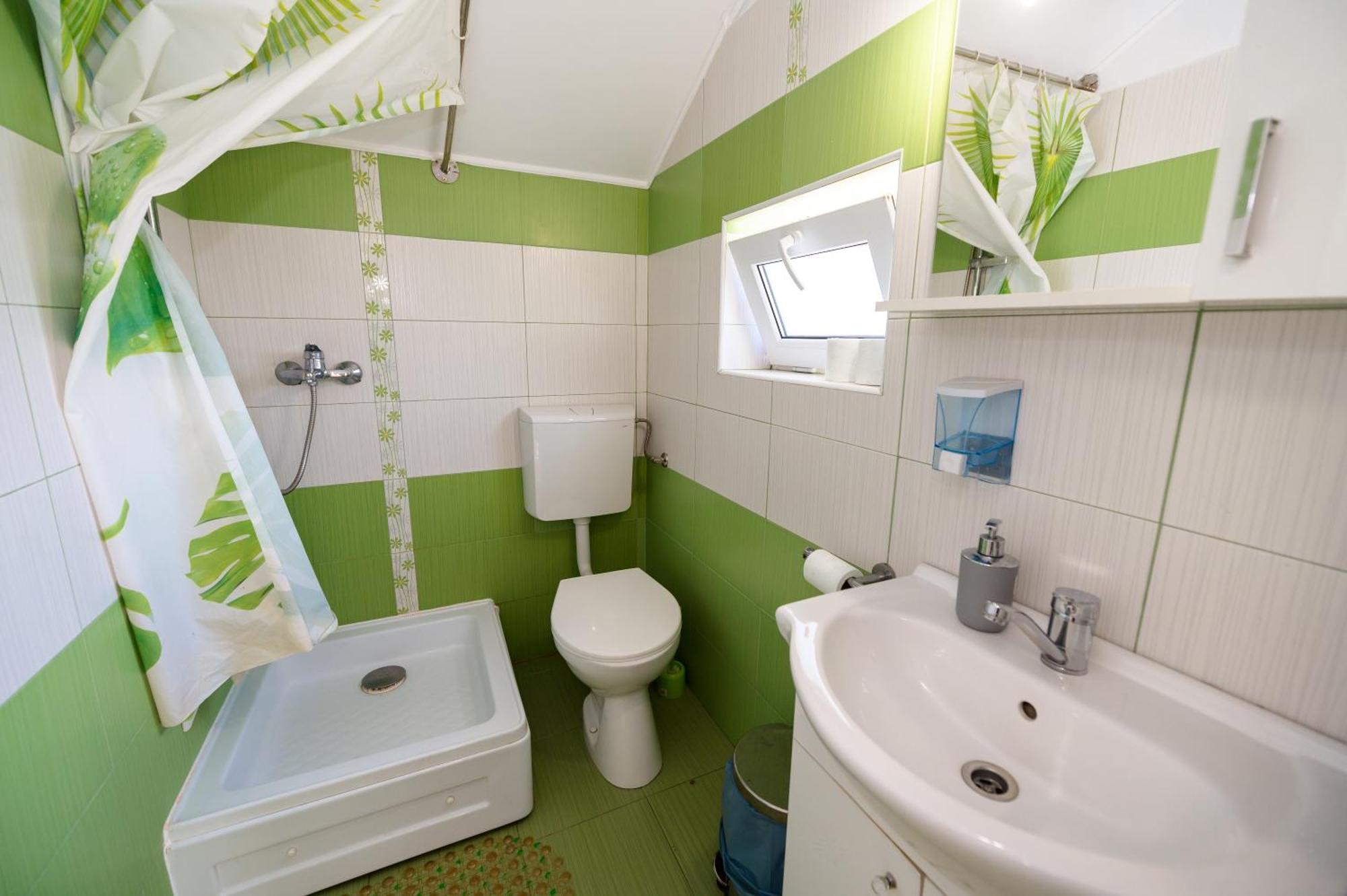 Casa Alex Calimanesti Hotell Exteriör bild
