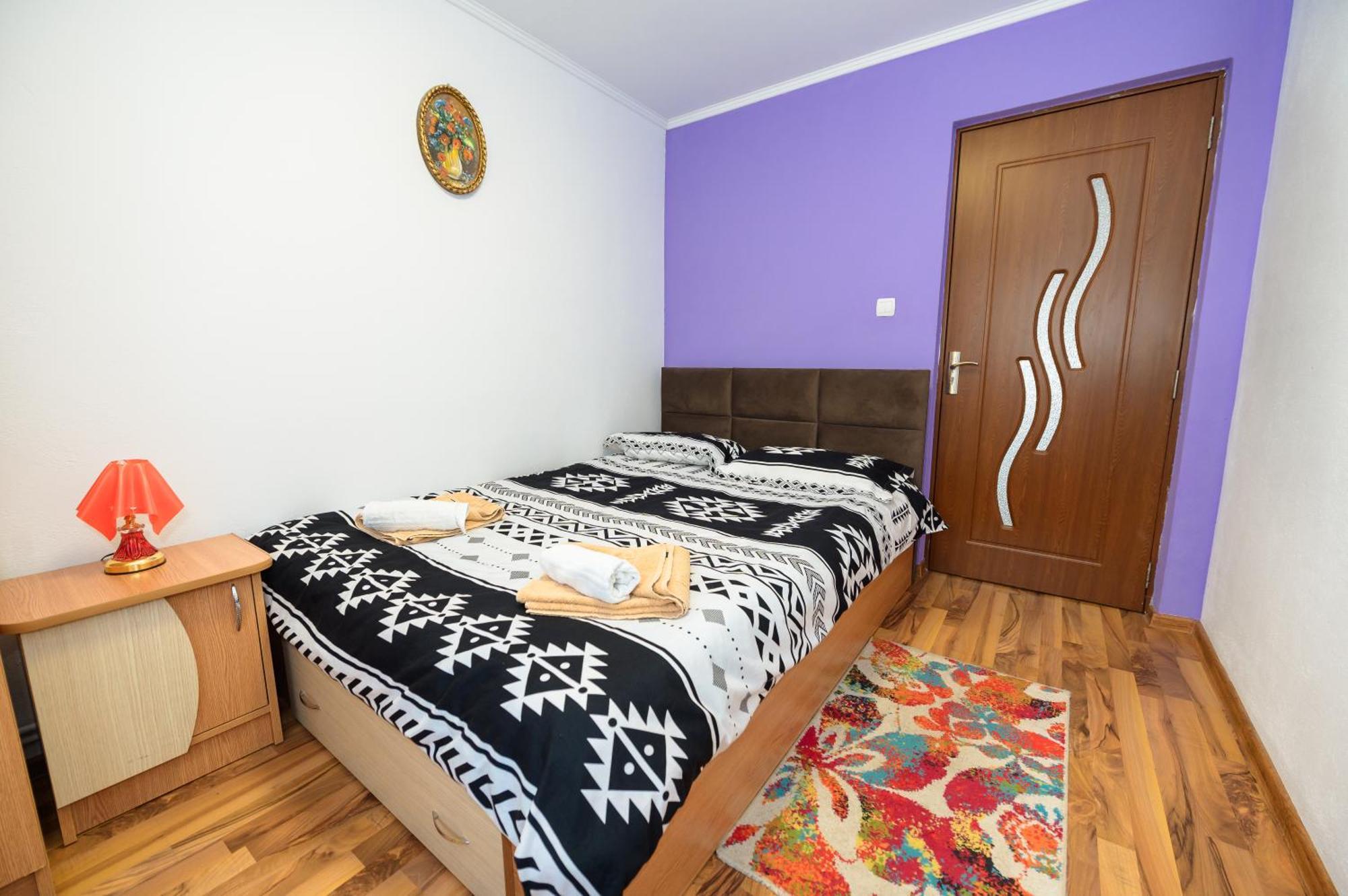 Casa Alex Calimanesti Hotell Exteriör bild
