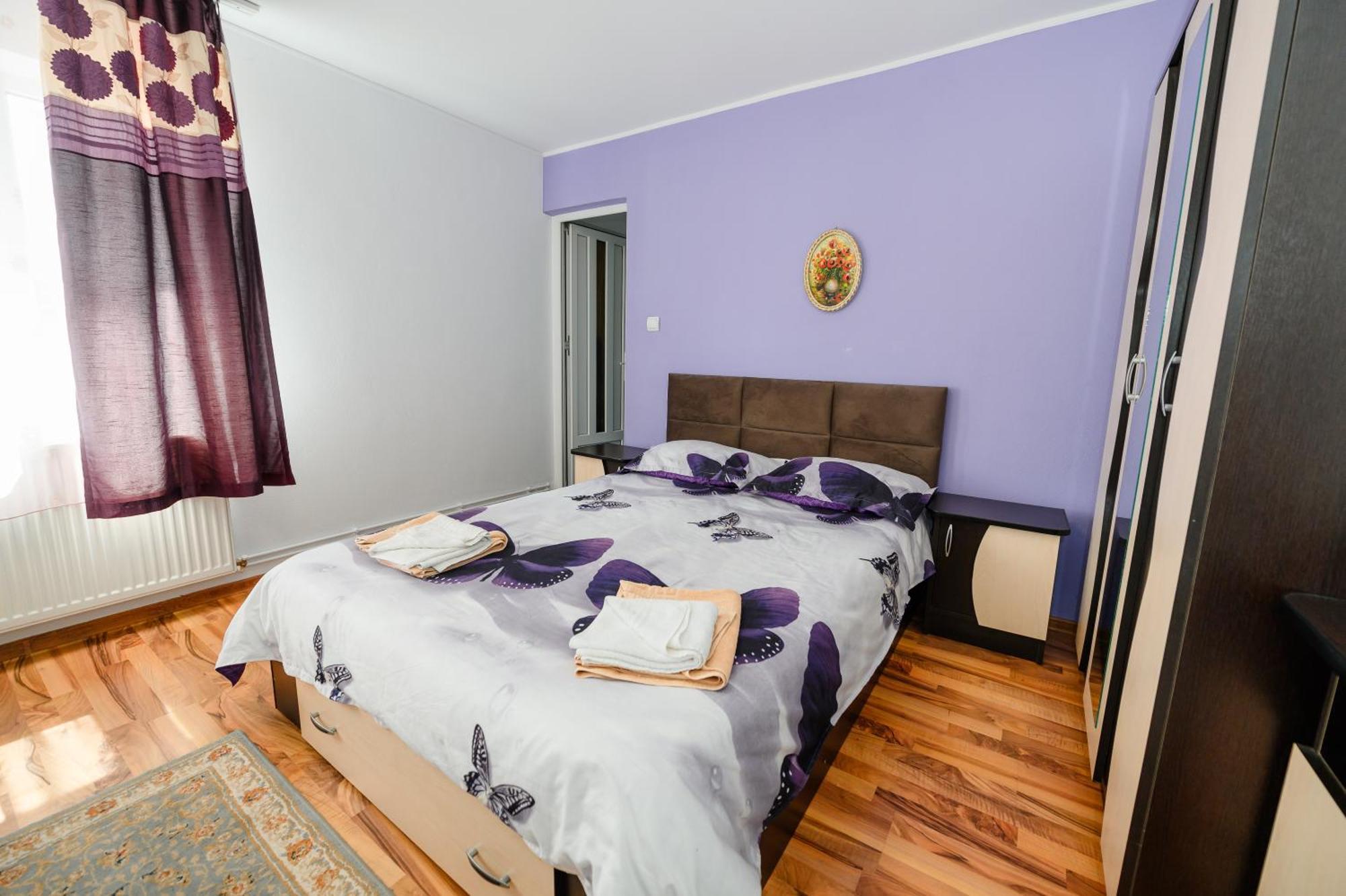 Casa Alex Calimanesti Hotell Exteriör bild