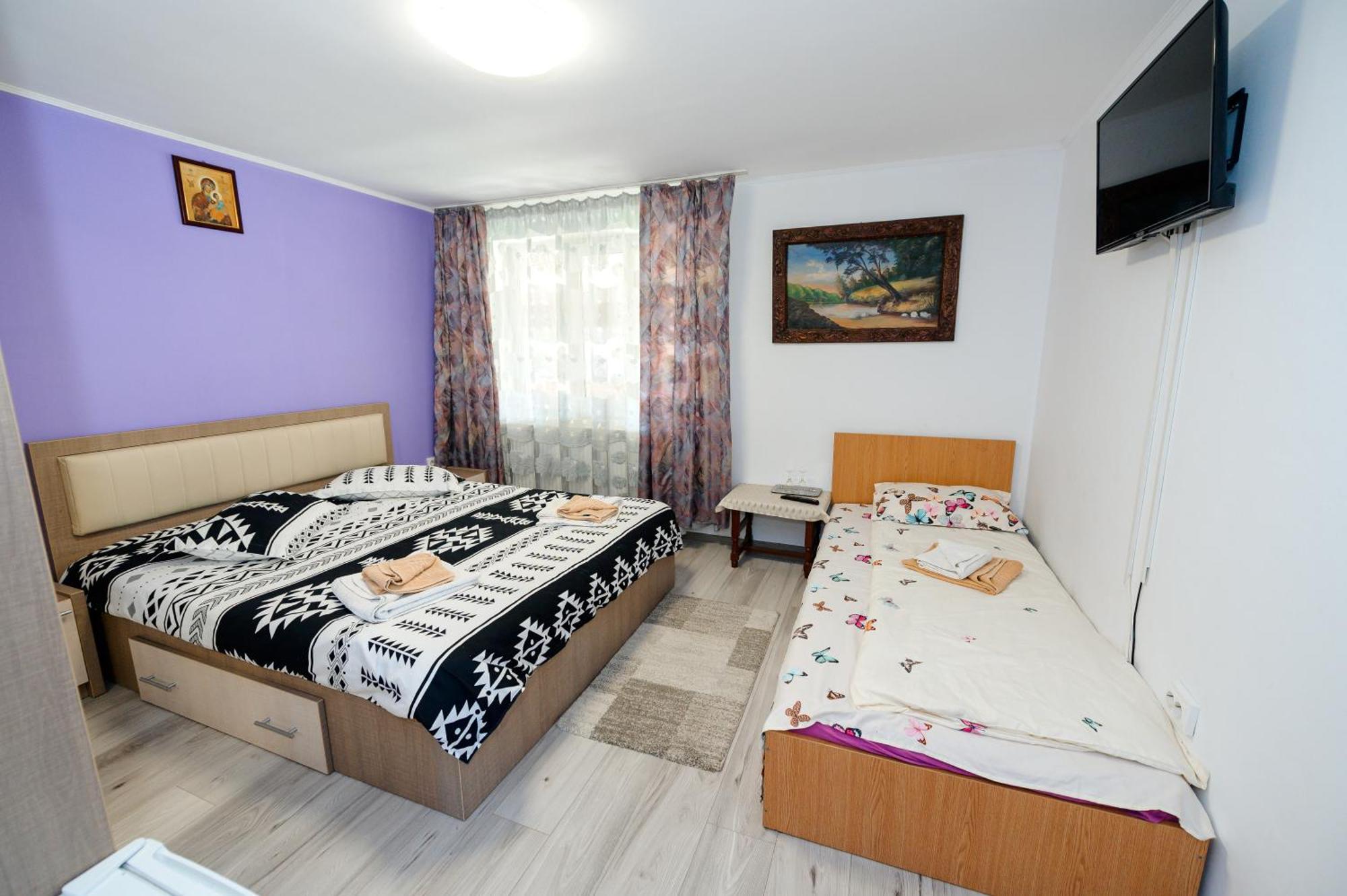 Casa Alex Calimanesti Hotell Exteriör bild
