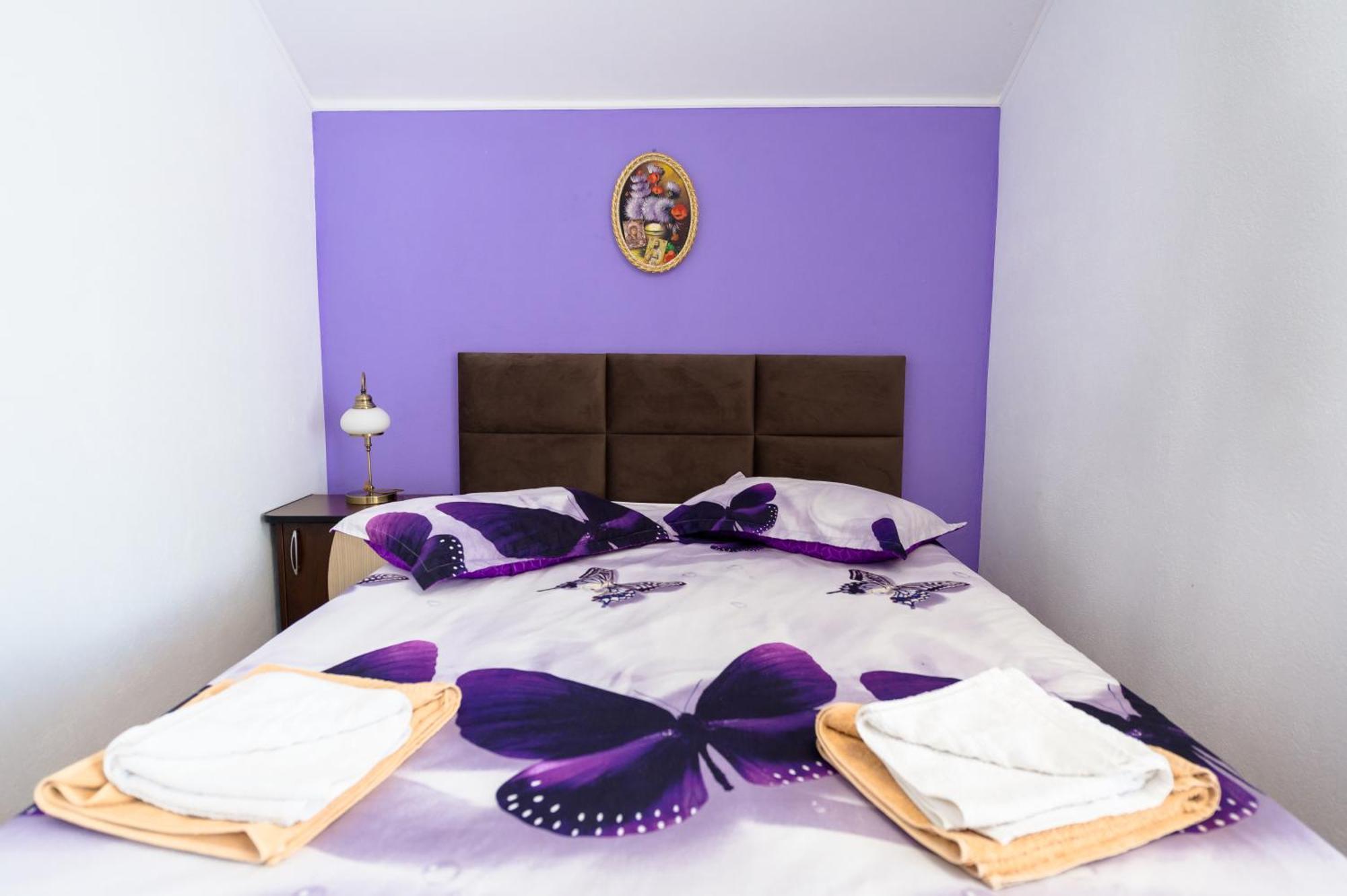 Casa Alex Calimanesti Hotell Exteriör bild