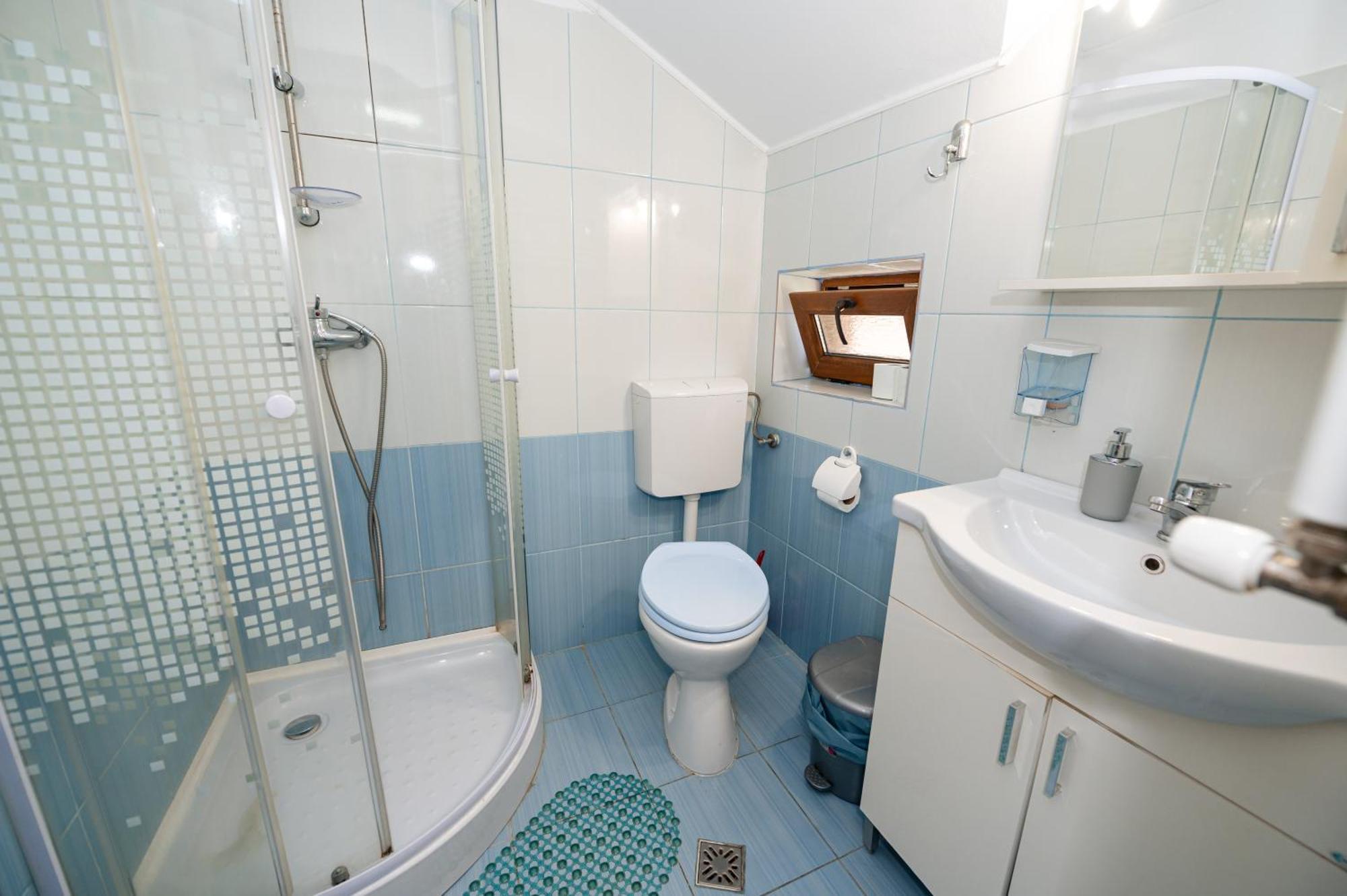 Casa Alex Calimanesti Hotell Exteriör bild